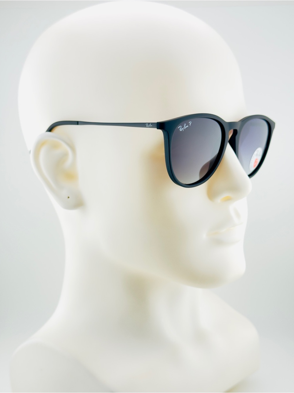 Ray-Ban Erika Women Sunglasses RB4171 Matte black Frame Gradient Gray Lenses - Picture 4 of 14